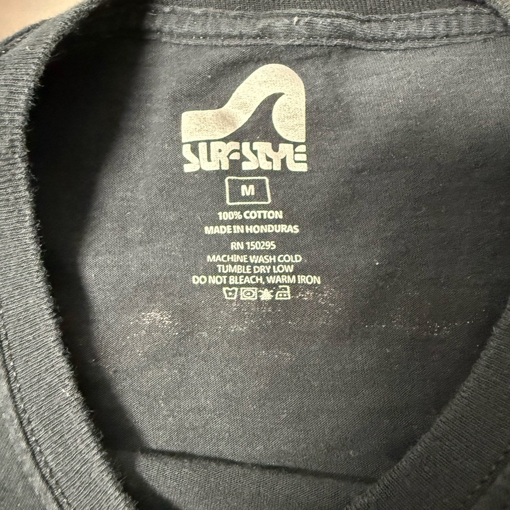 Surf Style Black Short Sleeve Tee - Picture 2 of 3